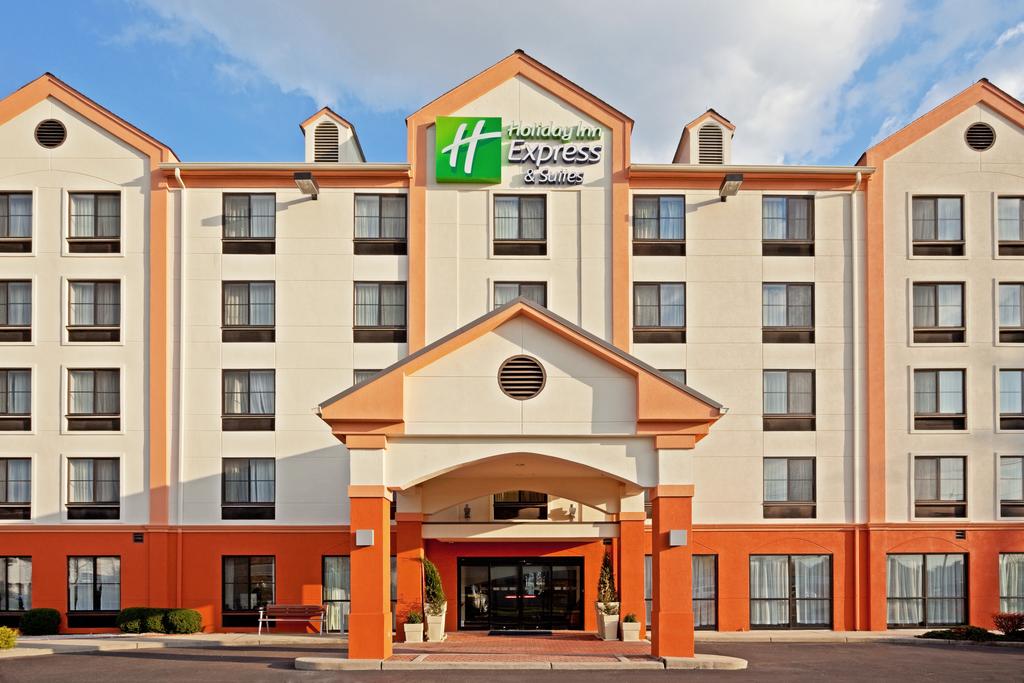 Holiday Inn Express And Suites