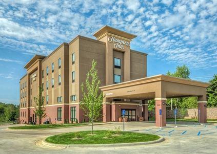 Hampton Inn Poplar Bluff