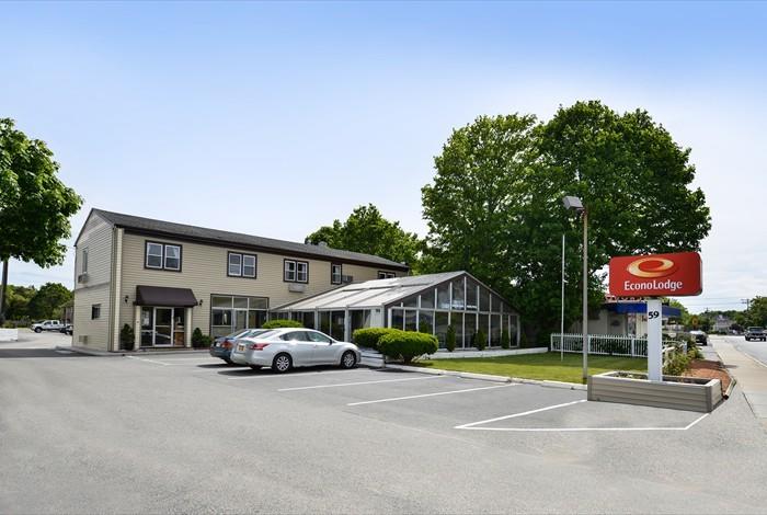 Econo Lodge Hyannis