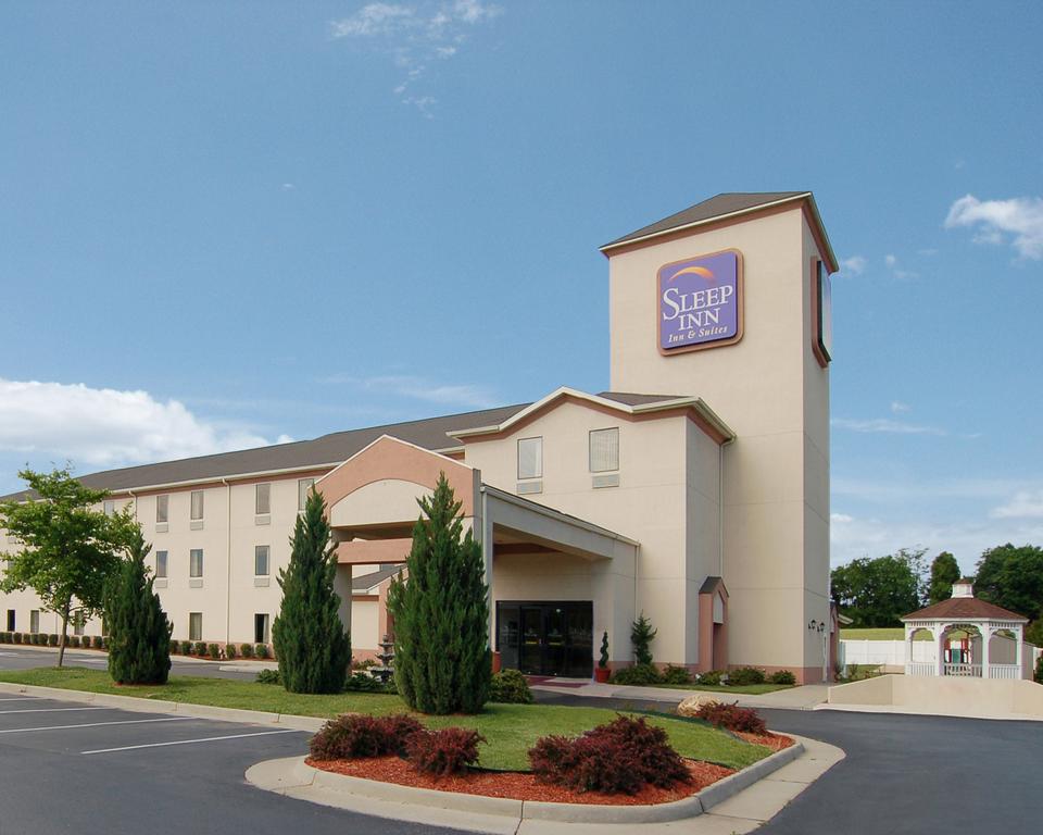 Sleep Inn and Suites Stony Creek