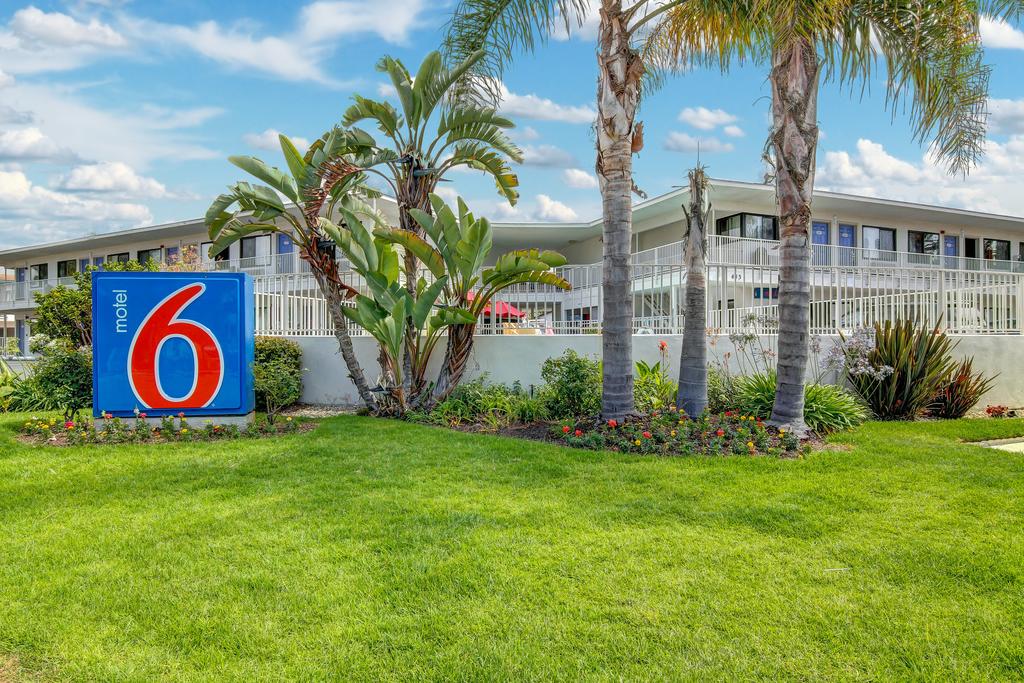 Motel 6 Santa Barbara - Beach