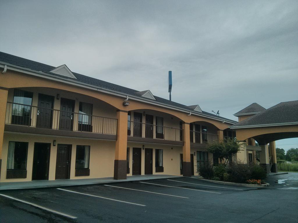 Florence Inn and Suites