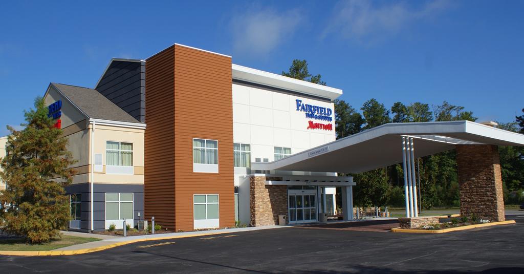 Fairfield Inn and Suites Chesapeake Suffolk