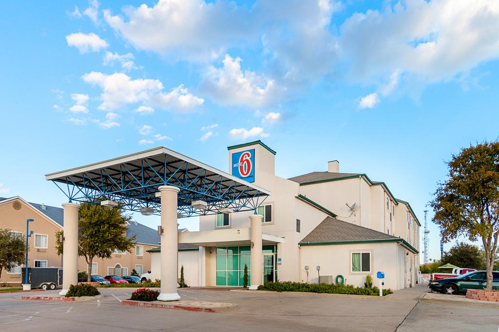 Motel 6 Weatherford TX