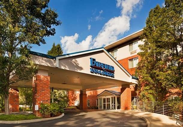 Fairfield Inn and Suites Portland SouthLake Oswego