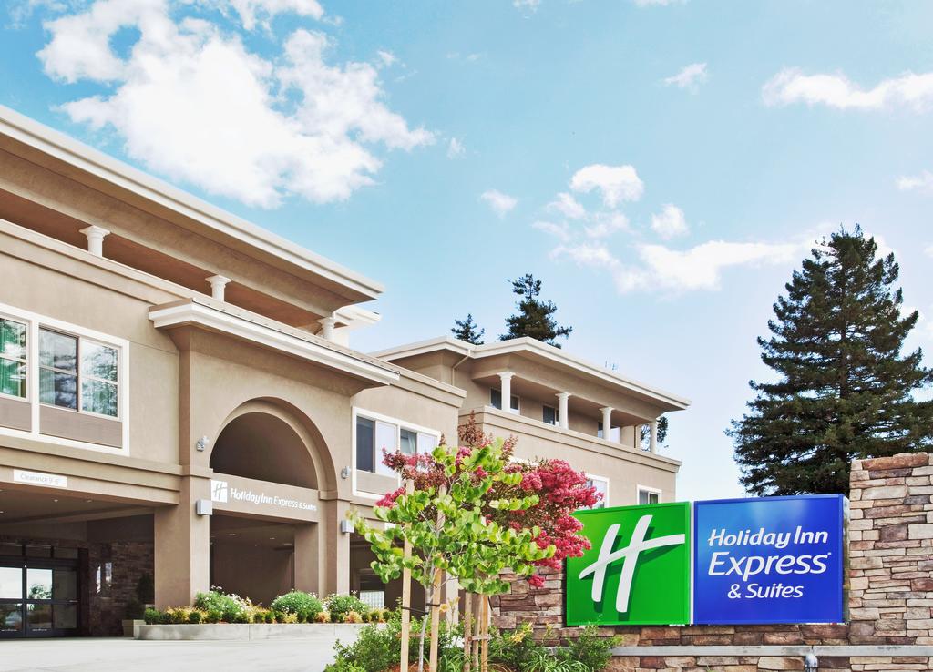 Holiday Inn Exp Stes Santa Cruz