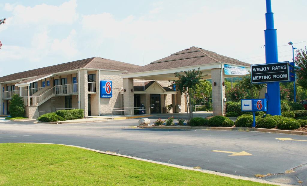 Motel 6 Gadsden AL