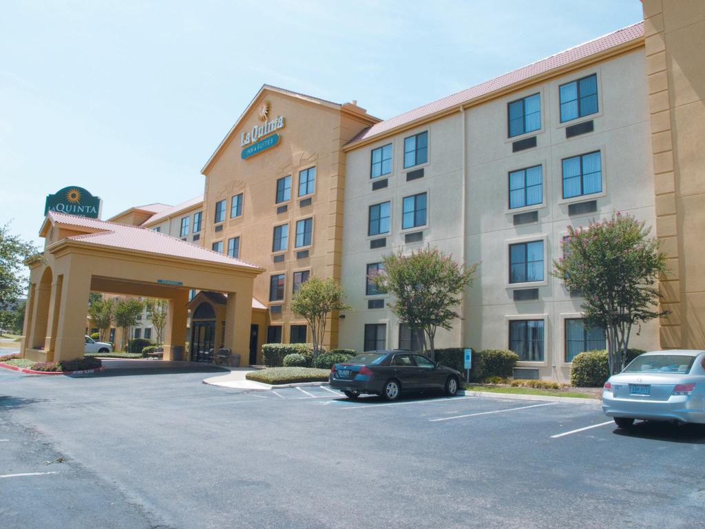 La Quinta Inn and Suites Round Rock South