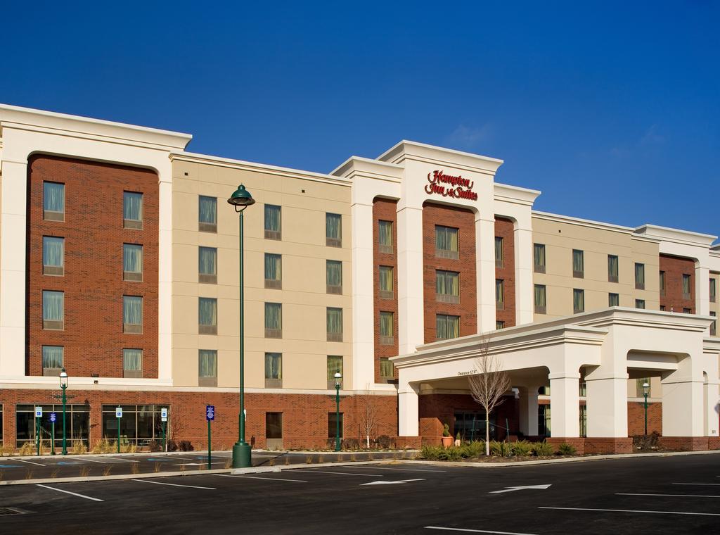 Hampton Inn and Suites Pittsburgh Waterfront West Homestead PA