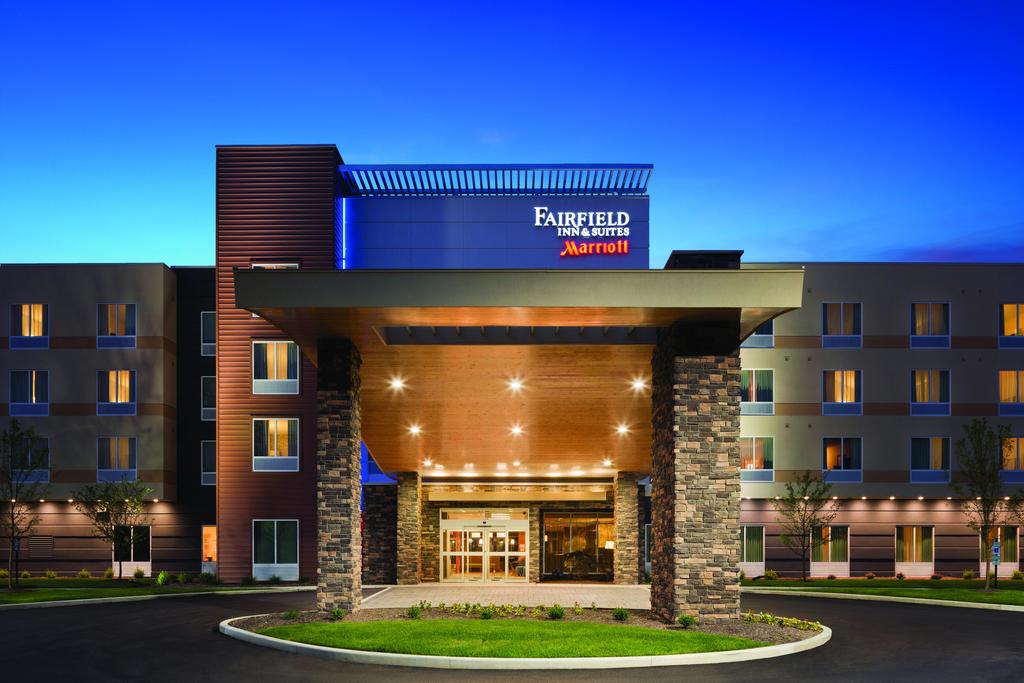 Fairfield Inn and Suites Akron Fairlawn