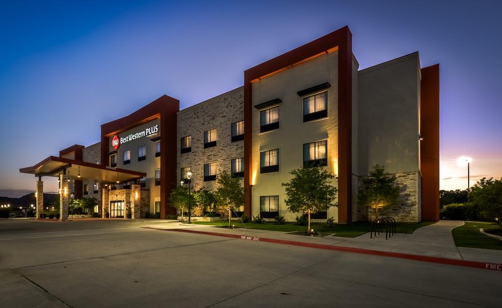 BEST WESTERN PLUS College Station Inn and Suites