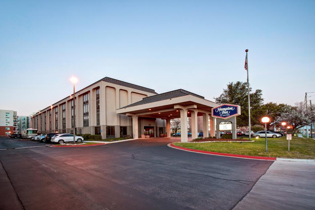 Hampton Inn College Station