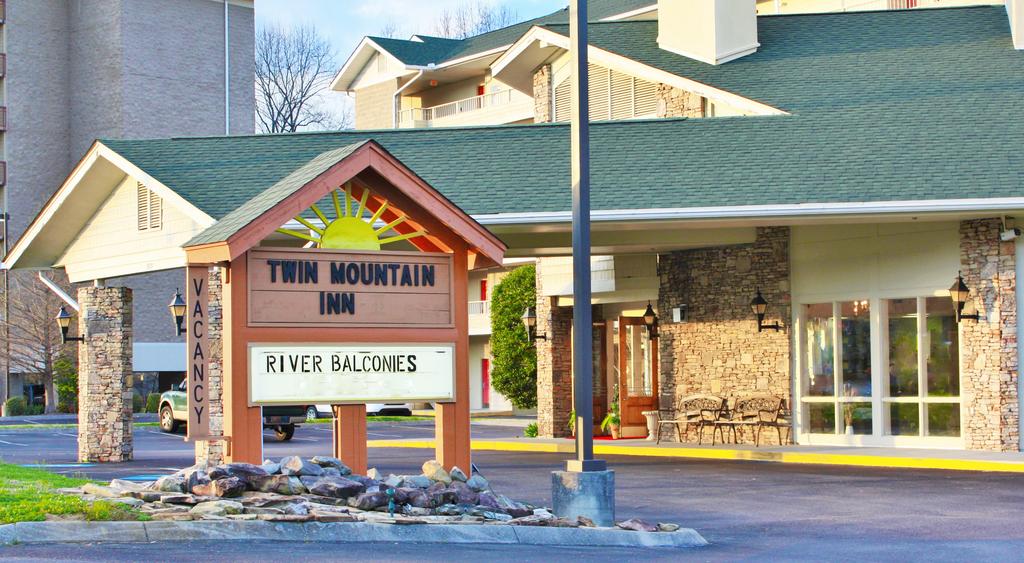 Twin Mountain Inn and Suites