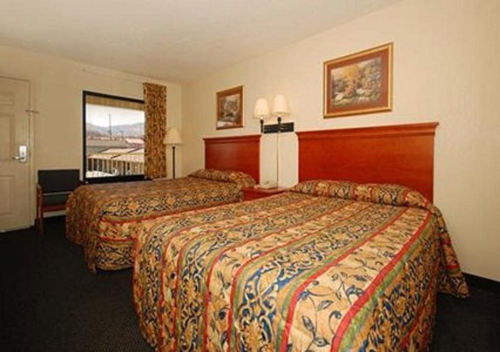 Econo Lodge Pigeon Forge