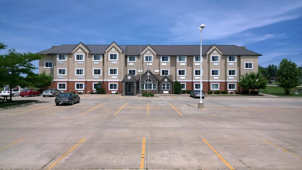 Microtel by Wyndham Cedar Rapids-Marion