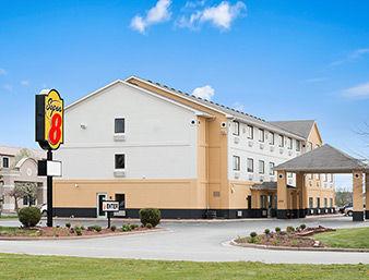 Baymont Inn and Suites Anderson