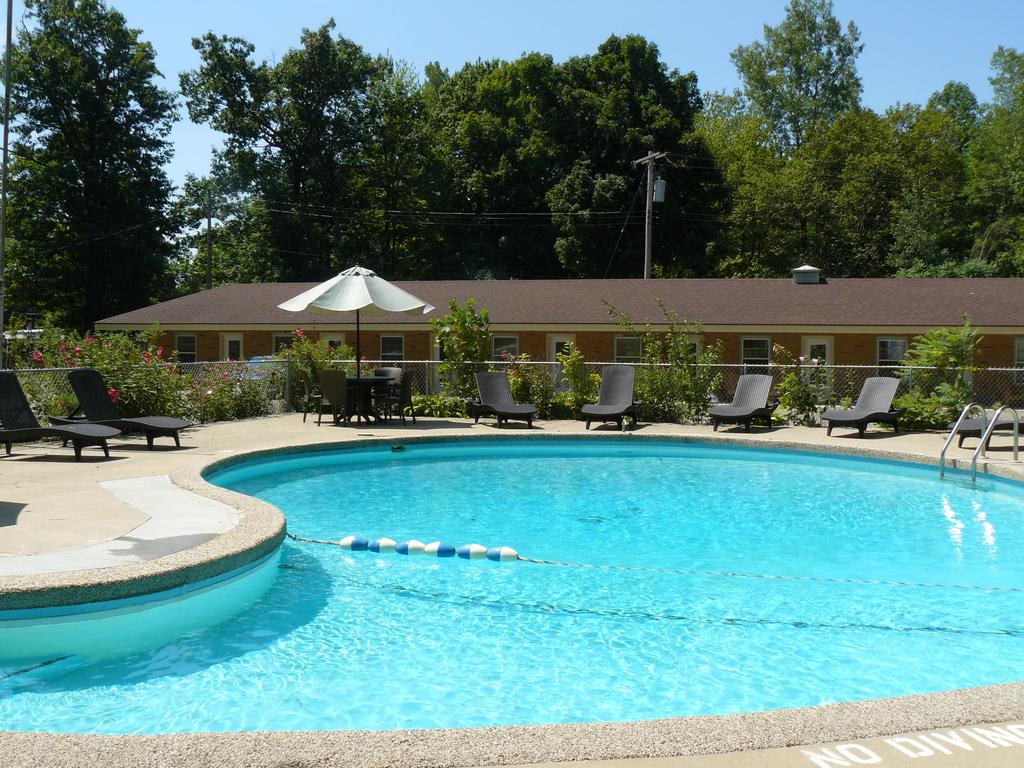 The Saugatuck Resort Motel