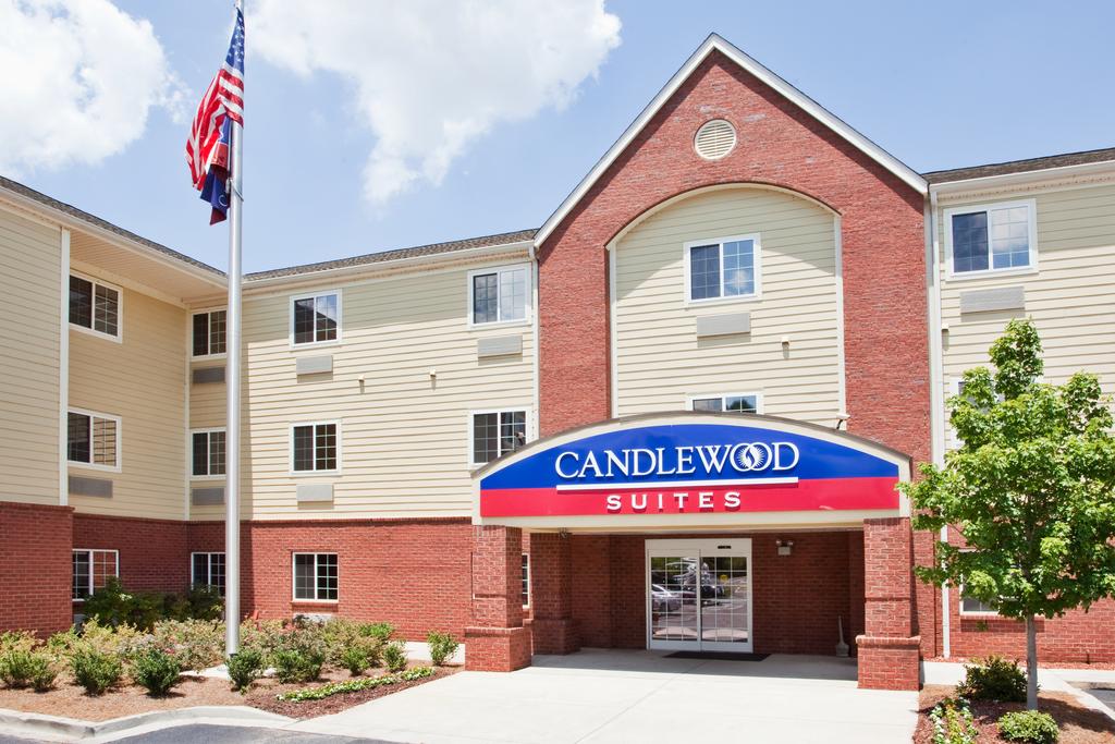 Candlewood Suites