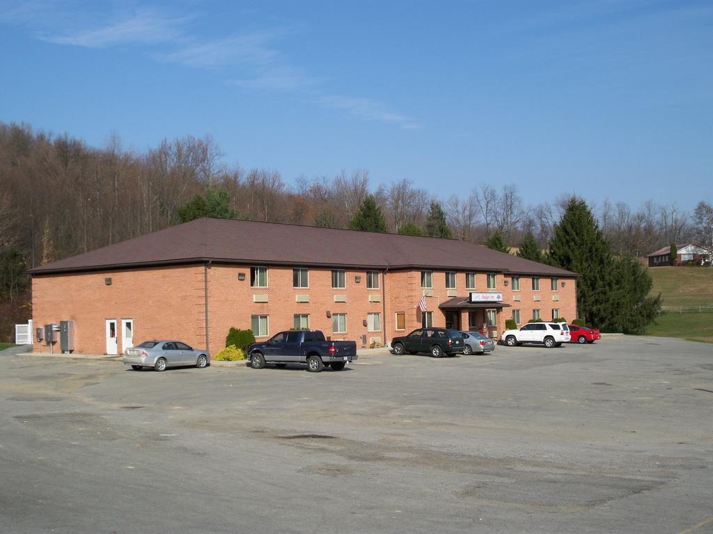 Mountaineer Inn