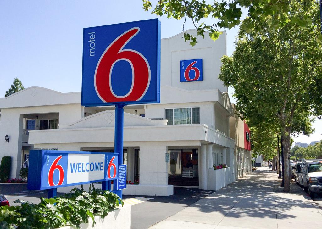 Motel 6 San Jose Convention Center