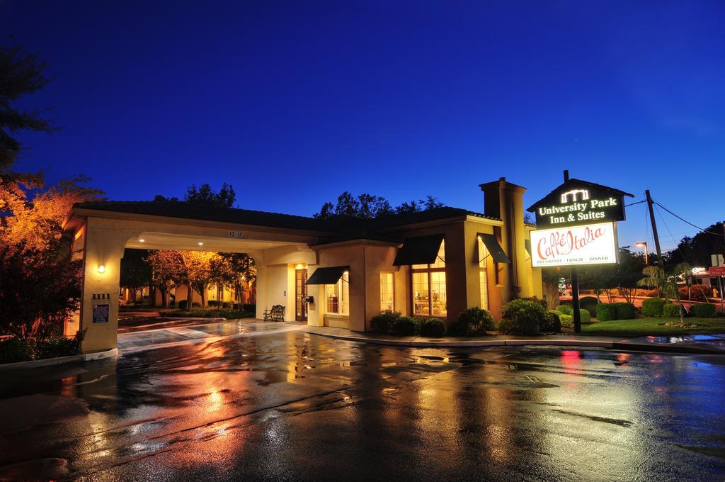 University Park Inn and Suites