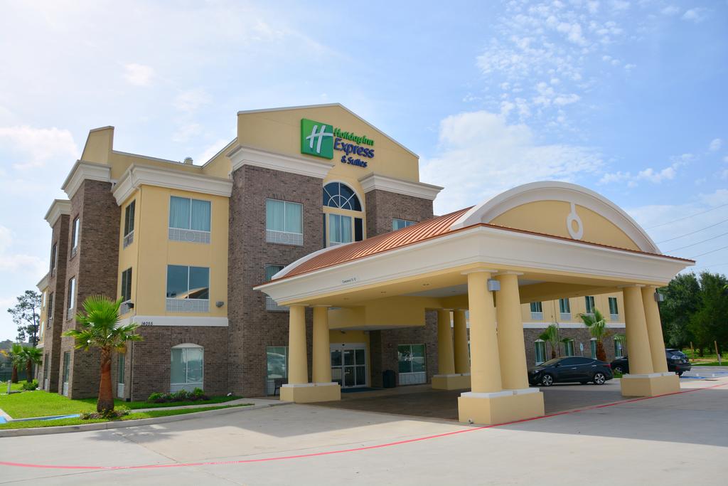 Holiday Inn Express and Suites Houston NW - Tomball Area