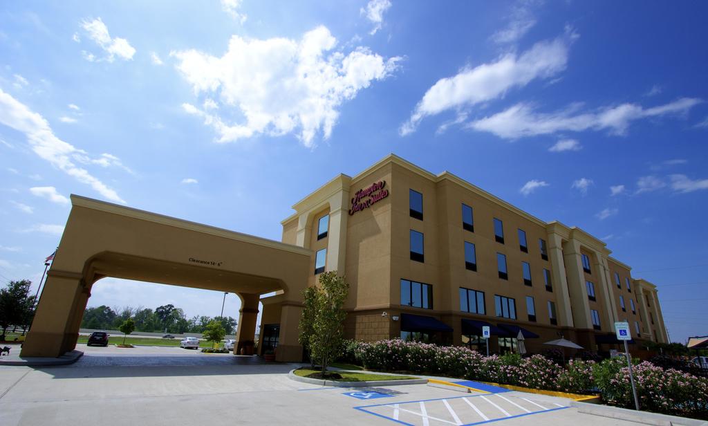 Hampton Inn Suites Tomball