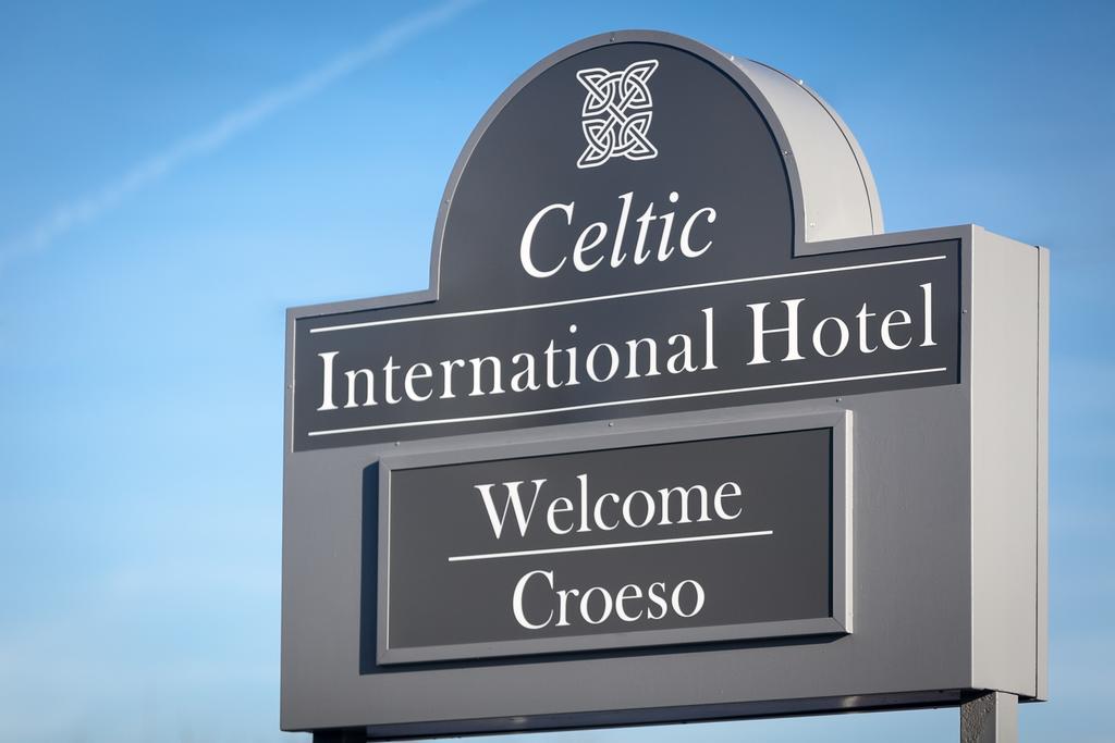 Celtic Intl Hotel Cardiff Airport