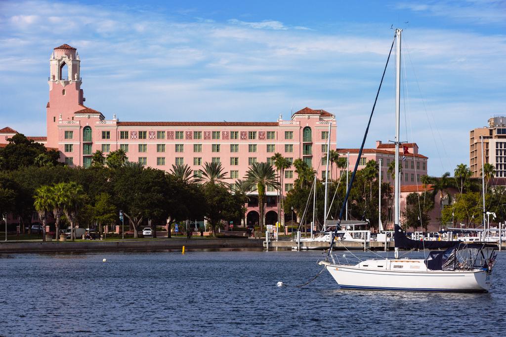 The Vinoy Renaissance St Petersburg Resort and Golf Club