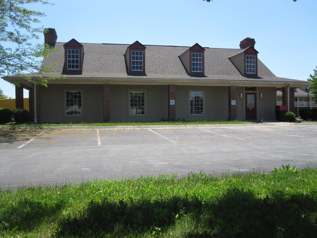 Budget Inn Toledo-Maumee