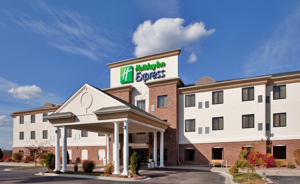 Holiday Inn Express and Suites Rolla -Univ of Missouri S and T