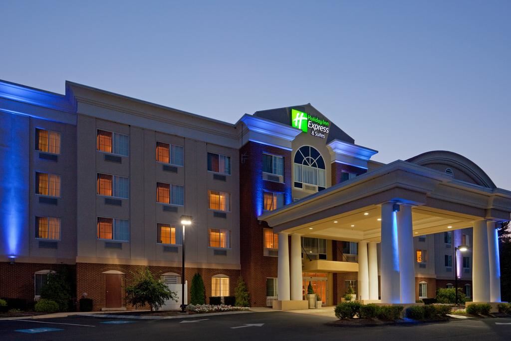 Holiday Inn Exp Ste Middleboro