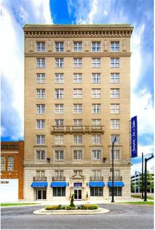 Hampton Inn and Suites Montgomery-Downtown - AL