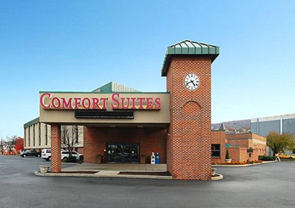 Comfort Suites University