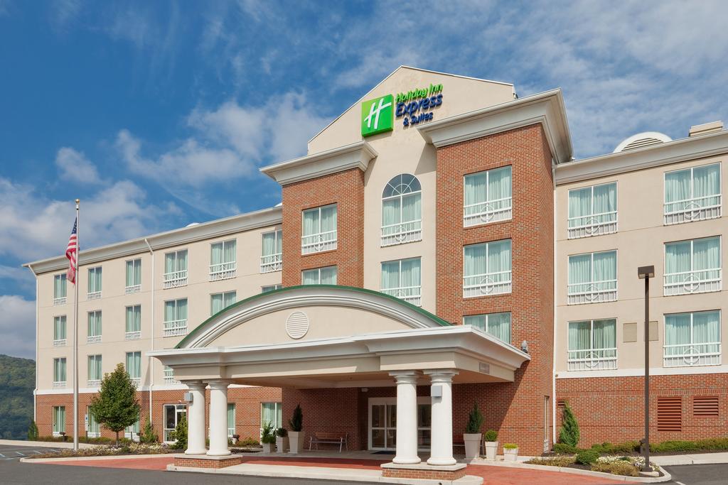 Holiday Inn Exp Stes Bethlehem