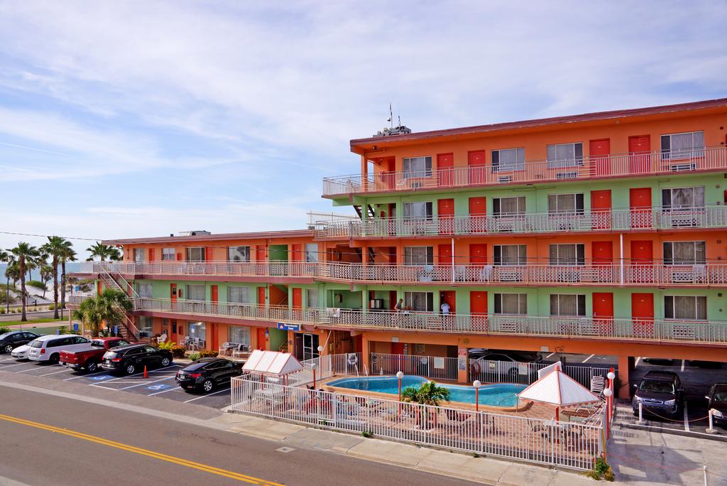 Beachwalk Inn