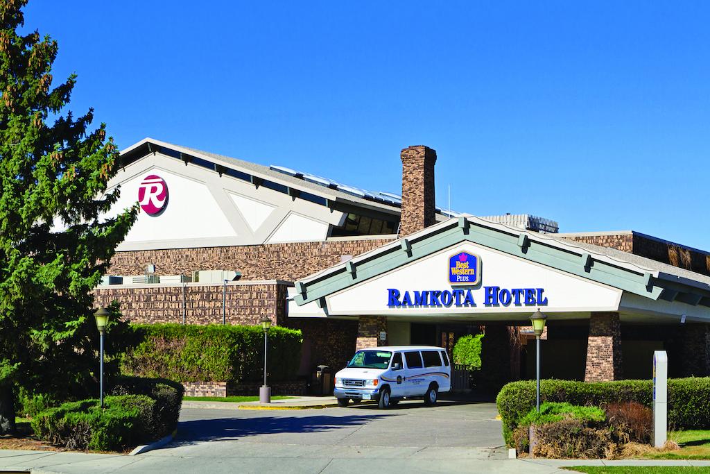 Ramkota Hotel Bismarck