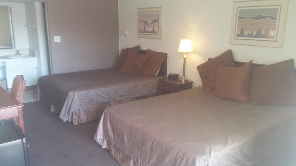 Budget Inn Express Bismarck