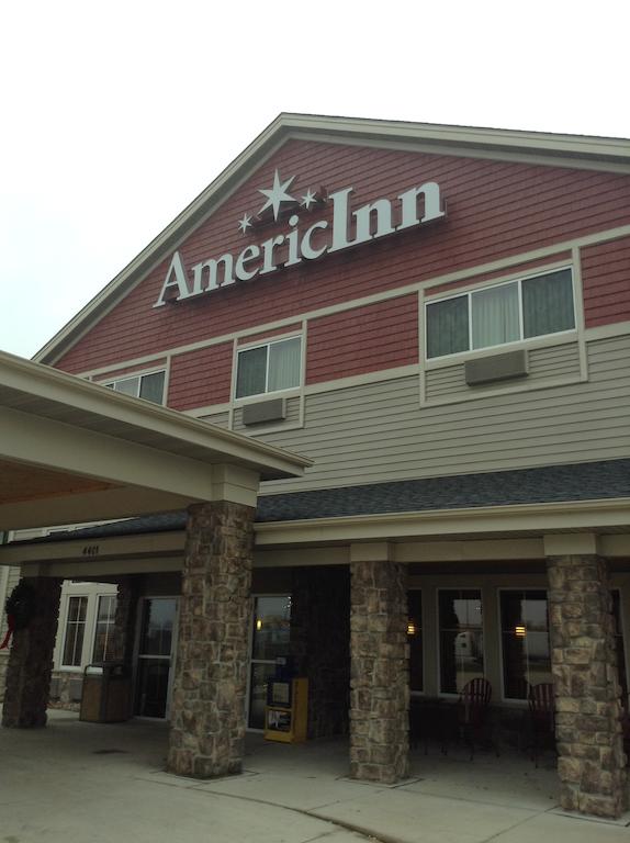 AmericInn Newton