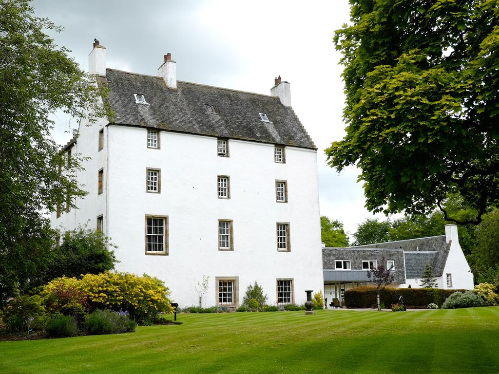 Macdonald Houstoun House Hotel