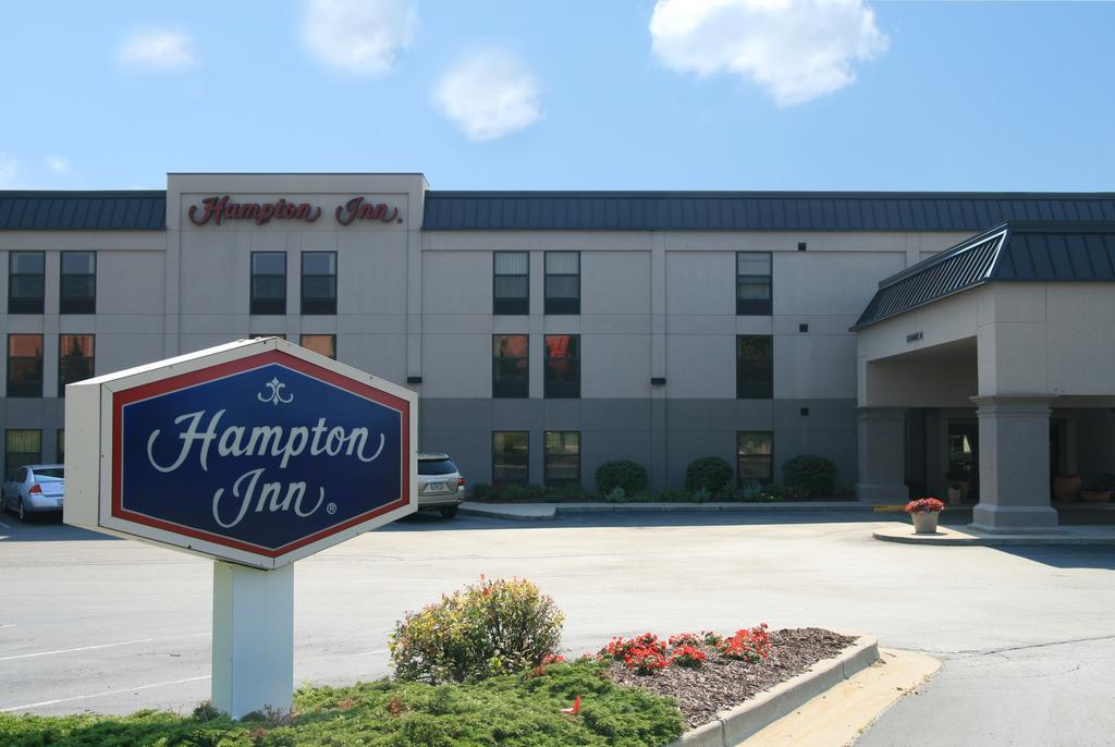 Hampton Inn Grand Rapds N