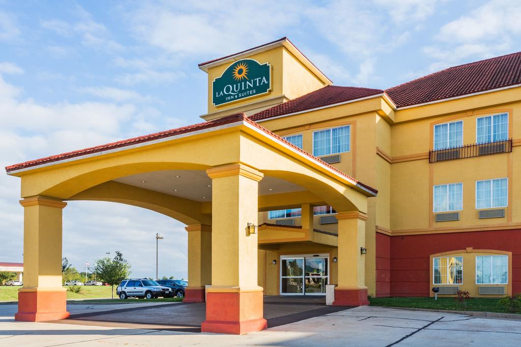 La Quinta Inn and Suites Canton