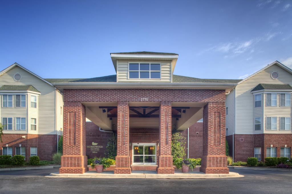 Homewood Suites by Hilton-Charlotte Airport