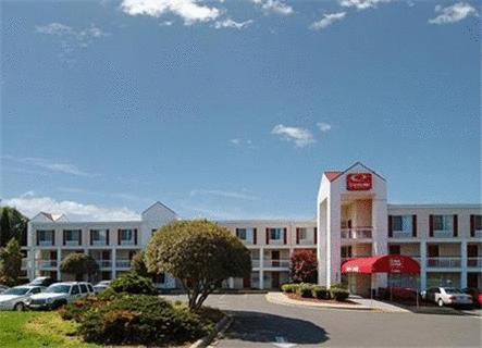 Econo Lodge And Suites Airport - Charlotte