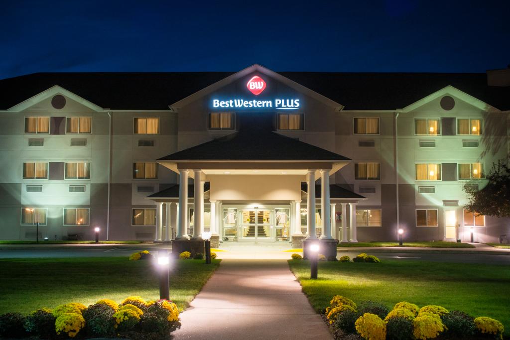 BEST WESTERN PLUS Executive Court Inn and Conference Center