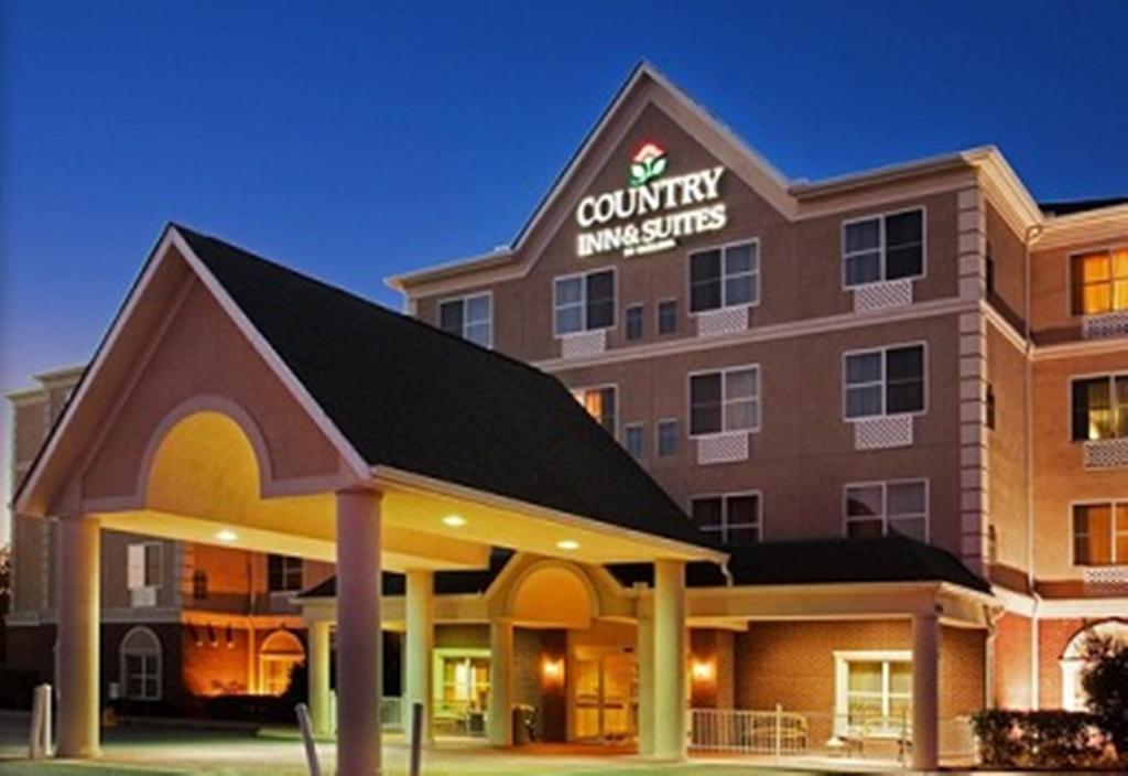 Country Inn and Suites By Carlson Calhoun GA