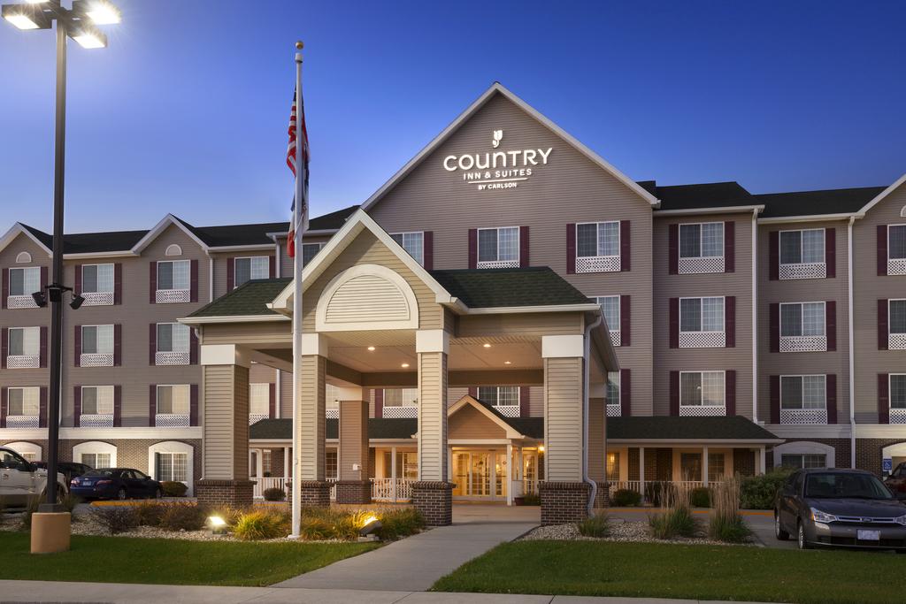 Country Inn and Suites By Carlson Northwood IA