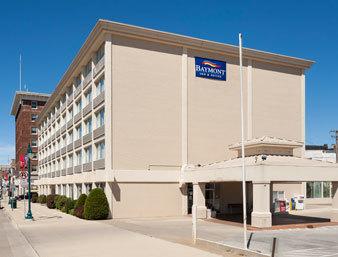 Baymont Inn and Suites Keokuk