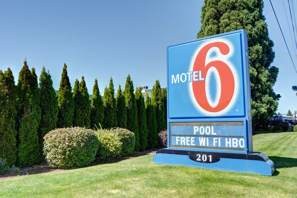 Motel 6 Bend