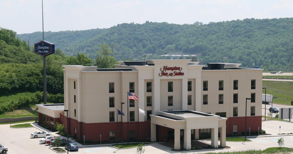 Hampton Inn and Suites Wilder - Kentucky